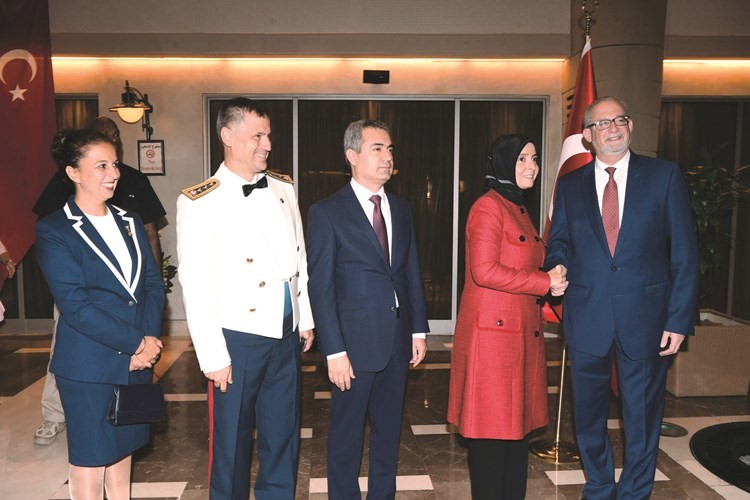 السفيرة التركية مرحبة بالسفير الأميركي﻿