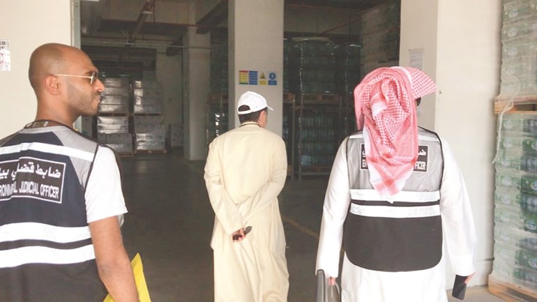 حملة تفتيشية على منطقة صبحان الصناعية