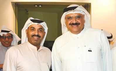 د.طارق العلي مع زميله الفنان القدير داود حسين﻿