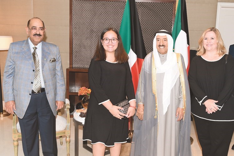 الأمير استقبل أهالي أعضاء السفارة والمكاتب المعتمدة لدى الولايات المتحدة