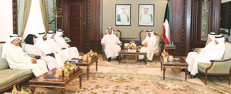 سمو الشيخ جابر المبارك مستقبلا أنس الصالح ود.حامد العازمي ووكلاء وزارة التربية﻿