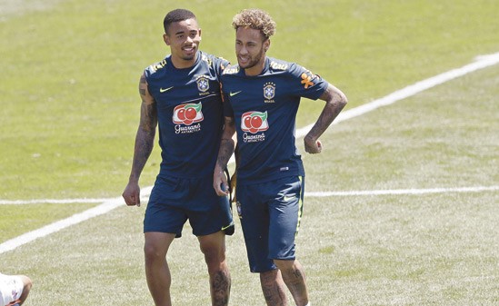 البرازيل تواجه السعودية ودياً الشهر المقبل