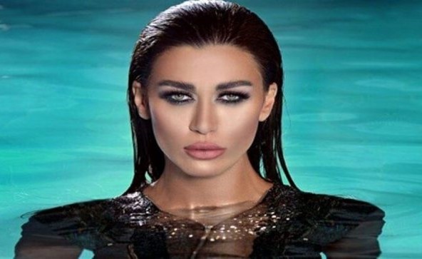 بعد خلافها مع ابنها.. الفنانة نادين الراسي تعلن اعتزالها الفن