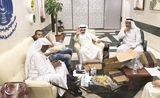 جاسم النبهان وعدد من النجوم قبل التسجيل﻿