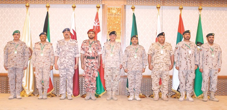 مساعدو رؤساء الأركان لهيئات العمليات بدول مجلس التعاون لدول الخليج العربية على هامش اجتماعهم التحضيري	﻿