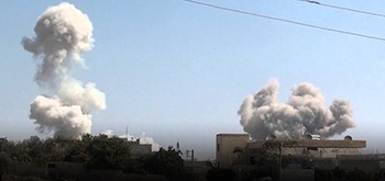 المرصد السوري: قتل 22 شخصاً ونزوح الآف بعد غارات روسية على إدلب وحماة
