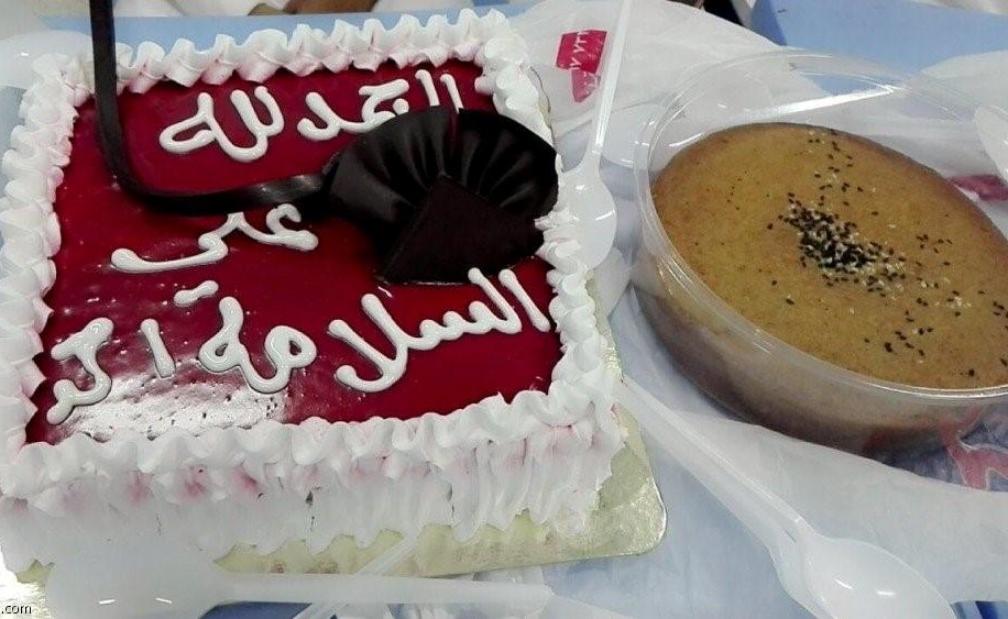 شاهد كيف استقبلت مدرسة سعودية طالب تعالج من السرطان