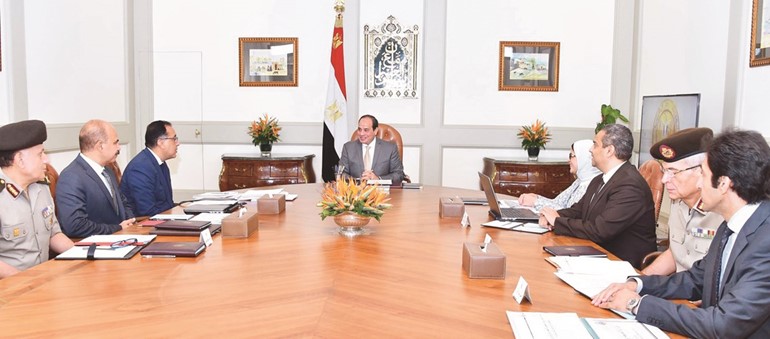 جانب من اجتماع الرئيس عبدالفتاح السيسي مع رئيس الوزراء د.مصطفى مدبولي ووزيرة الصحة د.هالة زايد وعدد ﻿
