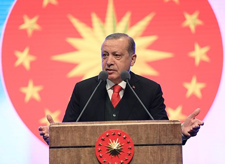 الرئيس التركي رجب طيب إردوغان 
