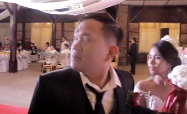 بالفيديو.. شاهد ماذا فعل إعصار "مانغخوت" في حفل زفاف بالفلبين