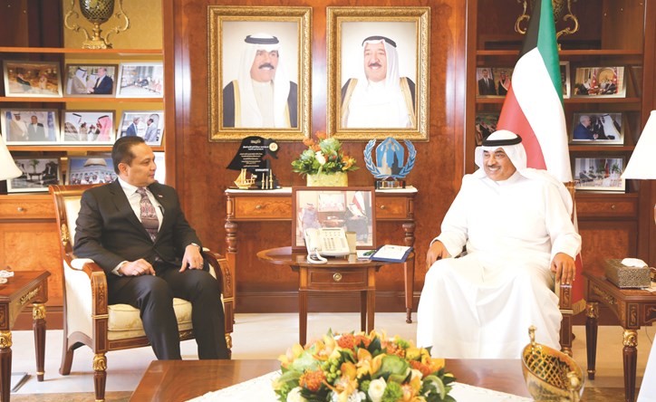 الشيخ صباح الخالد مستقبلا سفير إندونيسيا تاتانج بودي أوتاما رزاق﻿