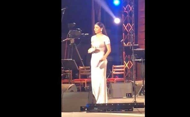 بالفيديو.. إعلامية لبنانية في موقف طريف.. والسبب ميشال عون!