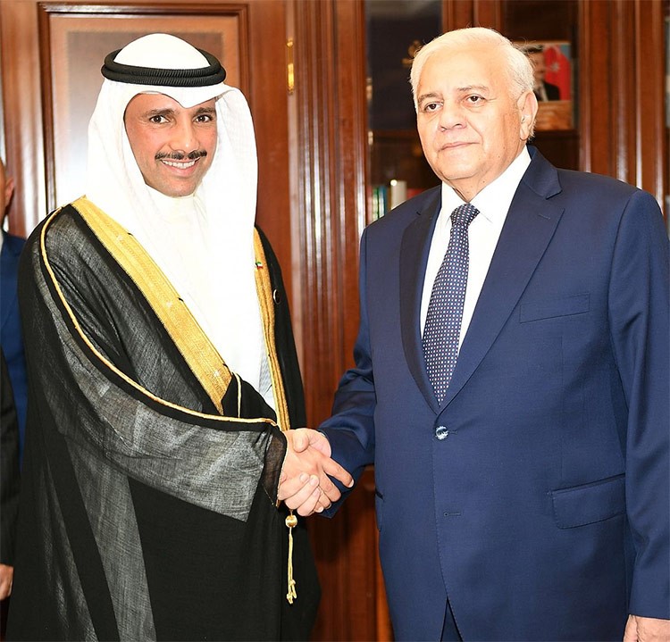 الغانم يعقد مباحثات مع رئيس الجمعية الوطنية الاذربيجانية