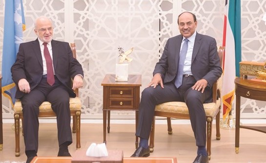  الشيخ صباح الخالد مع وزير خارجية جمهورية العراق د.إبراهيم الجعفري خلال اللقاء ﻿