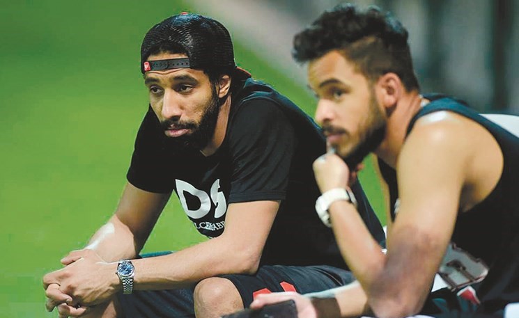 فيصل عجب وفهد العنزي بالتدريبات﻿