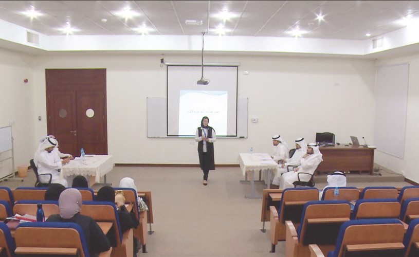 د. سماح خمان تتحدث للحضور﻿