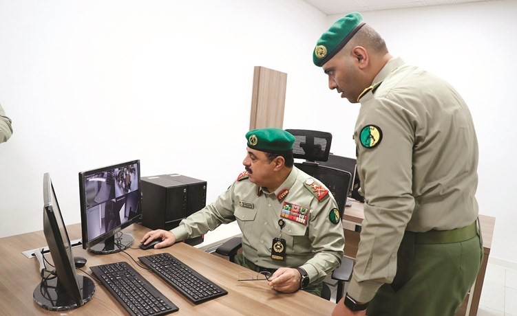 وكيل الحرس الوطني الفريق الركن م. هاشم الرفاعي خلال تدشين المركز﻿