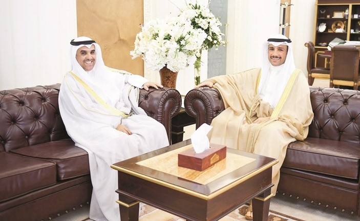 الغانم مع سفير الكويت لدى جمهورية التشيك راشد الهاجري﻿