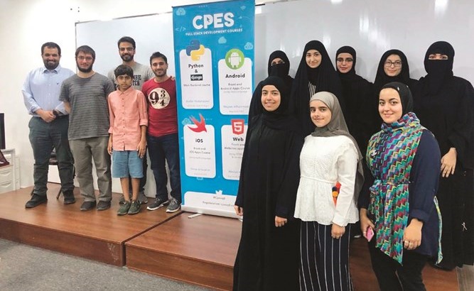 «CPES» أنهت ورش عمل بالبرمجة والتقنيات الحديثة بـ «الهندسة والبترول»