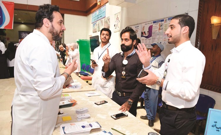 «الصحة» تنفي ما تم تداوله عن إساءة ممرضة لأحد المرضى داخل مستشفى