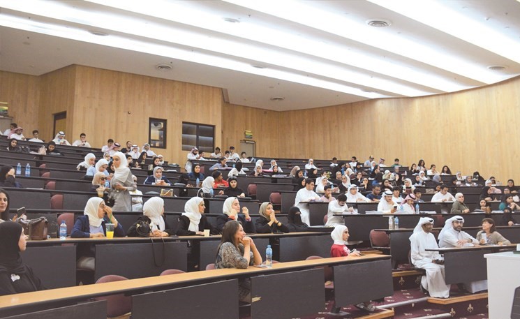 «العلوم الإدارية» أقامت لقاءها الإرشادي لطلبتها المستجدين للعام الجامعي 2019/2018