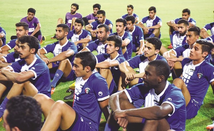 لاعبو المنتخب الأولمبي﻿﻿ في تدريب سابق(محمد هنداوي)﻿