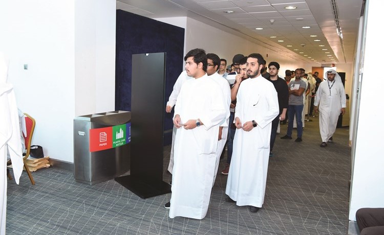 إقبال كبير على المشاركة في العرس الديموقراطي لجامعة الخليج﻿