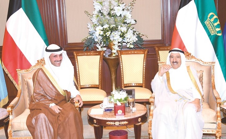 صاحب السمو الأمير الشيخ صباح الأحمد مستقبلا رئيس مجلس الأمة مرزوق الغانم ﻿