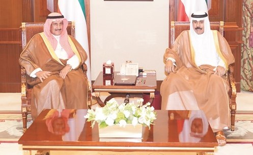 سمو ولي العهد الشيخ نواف الاحمد مستقبلا الشيخ د. ابراهيم الدعيج ﻿
