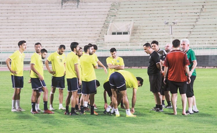 العربي يعود الى تدريباته غدا﻿