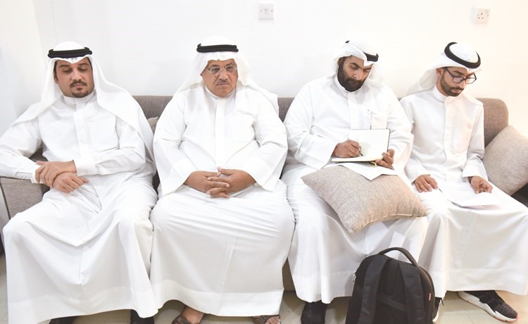 حمد السعيد وعبدالعزيز العتيقي واحمد الديين ود.فواز فرحان-(محمد هنداوي) ﻿
