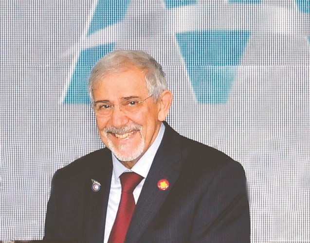 د.هلال الساير	﻿