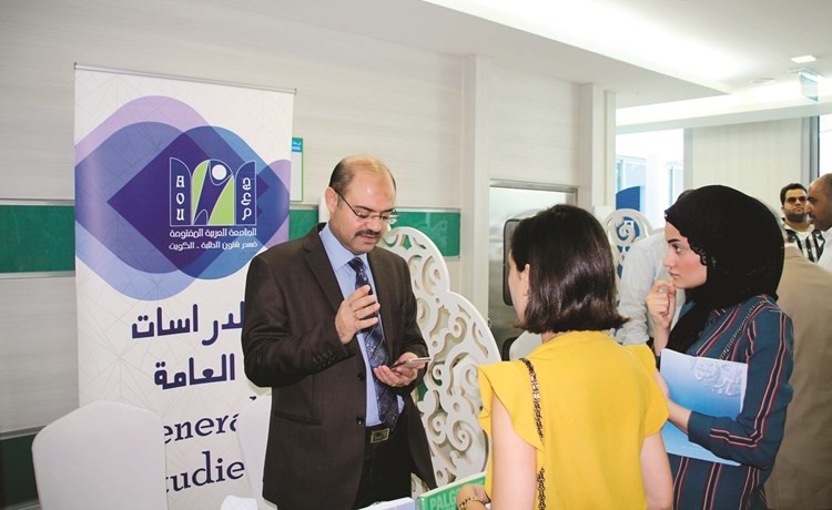 د. علاء عبدالغني في عملية الارشاد﻿