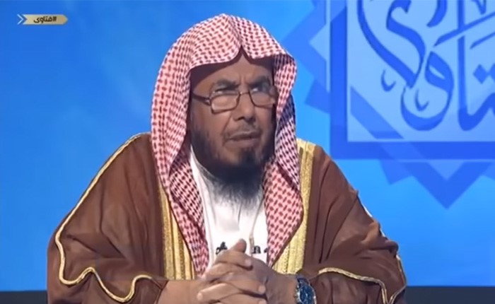 بالفيديو.. "الداعية المطلق" يوضح كيفية توزيع "الشرهة": حكمها حكم التقاعد