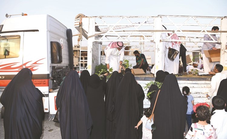إقبال نسائي على التفاعل مع الحملة﻿