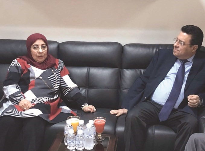 كلية الآداب بجامعة الكويت تستقبل سفير جمهورية مصر العربية