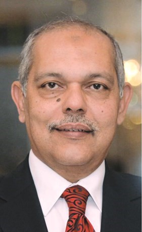 هشام عنبة﻿