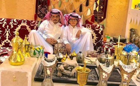 سعودى يروي قصة نجاة ابنه من الموت بعد موقف إنساني مع عامل بنجلاديشي