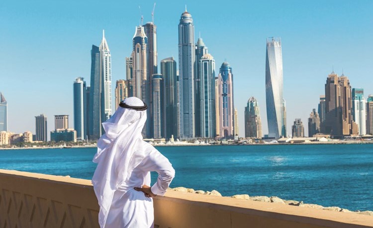 «رويترز»: اقتصادات الخليج ستحظى  بأفضل بيئة نمو منذ انهيار النفط