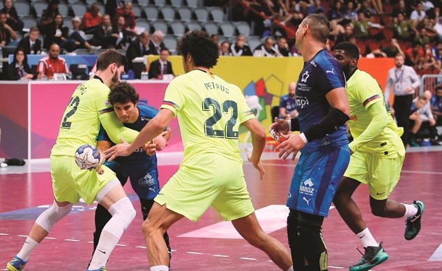 برشلونة عبر مونبلييه ليصعد إلى المباراة النهائية﻿