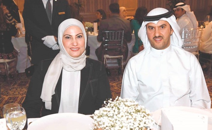 منى الدعاسو محمد الدعاس خلال الحفل ﻿