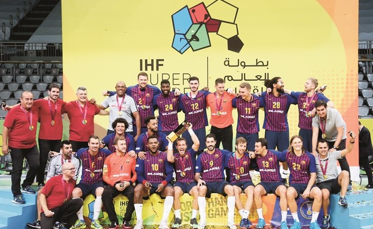 برشلونة بطلاً لـ «سوبر غلوب» في قطر