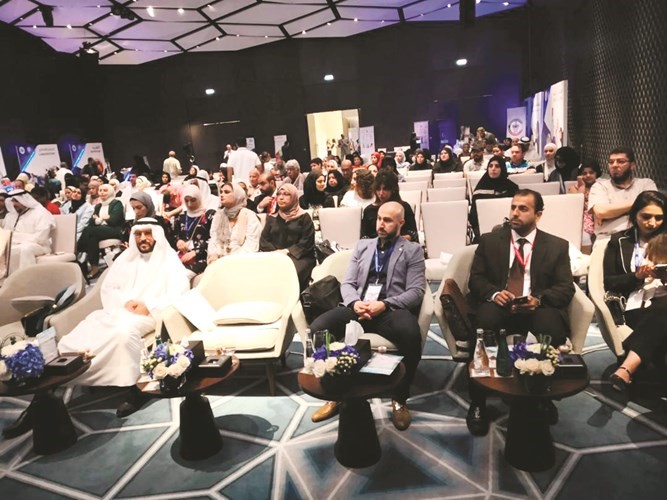 جاسم الربيع يتقدم الحضور﻿