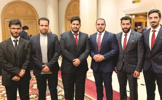مصعب الملا وعيد الرميش والنائب د.عبدالكريم الكندري وعبدالعزيز الرميش وفلاح السويري ومحمد الجعيب خلال المؤتمر﻿