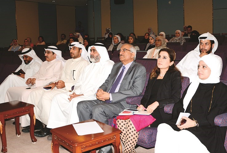 يوم مفتوح لإدارة المكتبات في جامعة الكويت