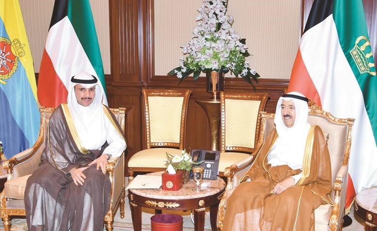 صاحب السمو الأمير الشيخ صباح الأحمد مستقبلا مرزوق الغانم ﻿