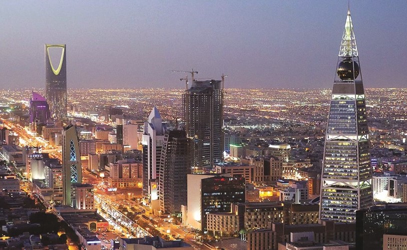 السعودية تطمح لجذب استثمارات بـ 427 مليار دولار