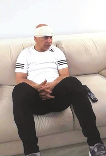 حسام حسن مصابا عقب المباراة﻿