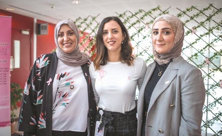 كلية الكويت للعلوم والتكنولوجيا أقامت فعالية للتوعية بسرطان الثدي