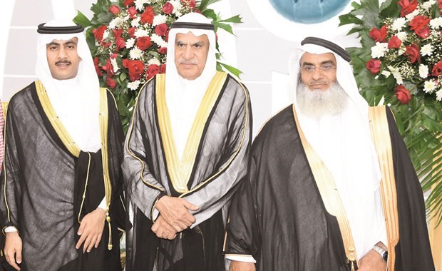أحمد السعدون يقدم التهاني﻿